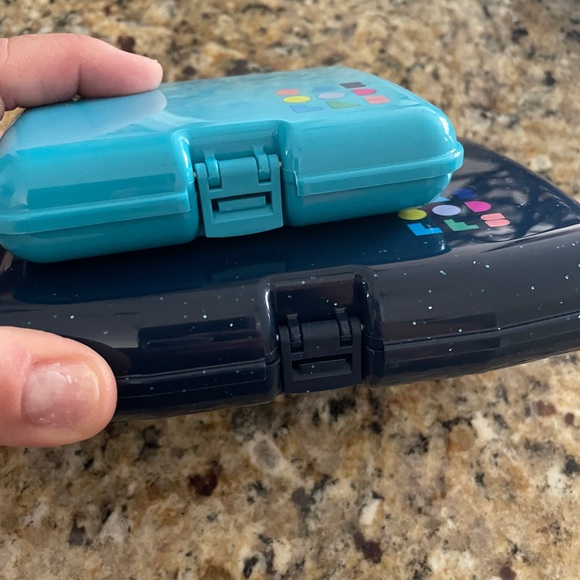 Caboodles cases - Picture 2 of 3